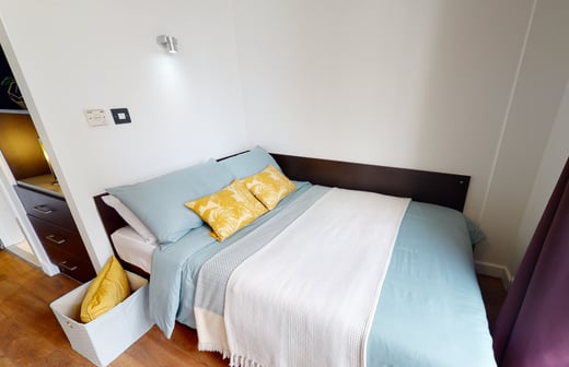 Platinum En Suite