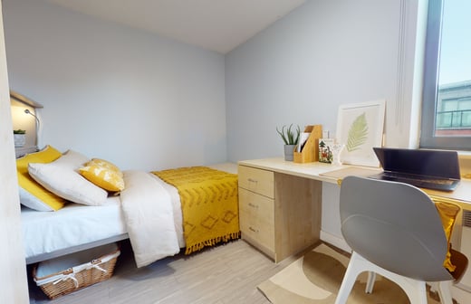Copper En Suite DDA