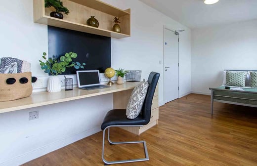 Platinum Ensuite