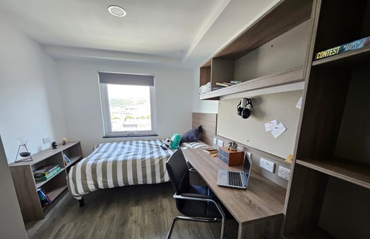 Standard En Suite Penthouse