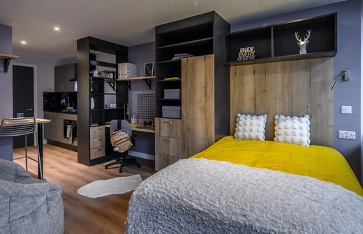6 Bed Classic En Suite