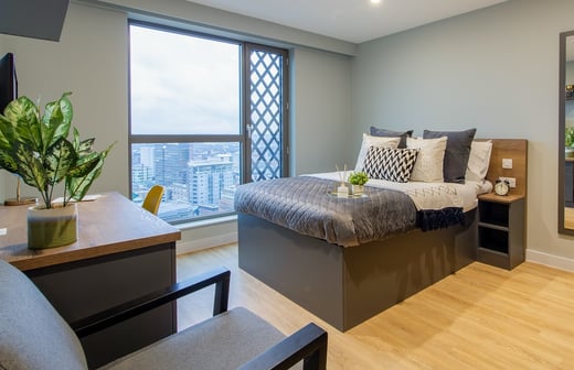 Penthouse 1 Bed Apartment