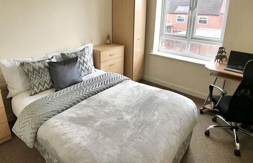 2 Bed Apartment