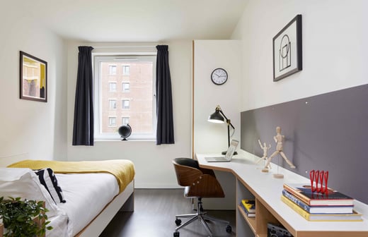 Silver En-suite