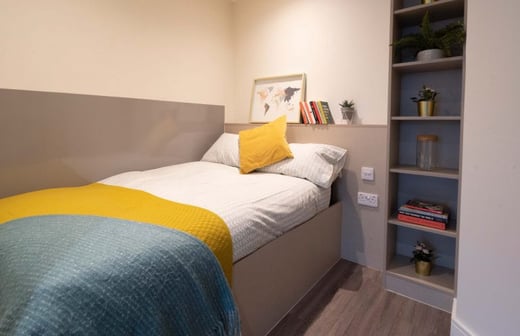 1 Bed Apartment