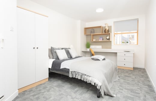 Deluxe Ensuite