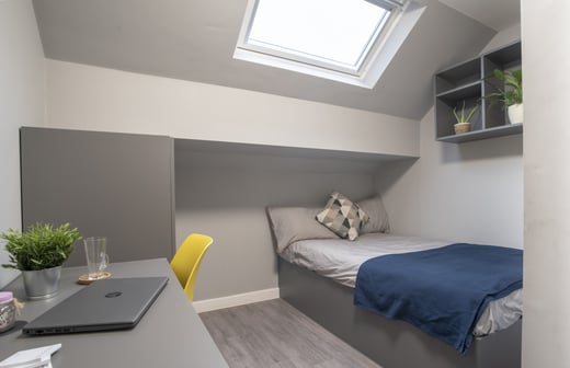 Standard Loft Ensuite