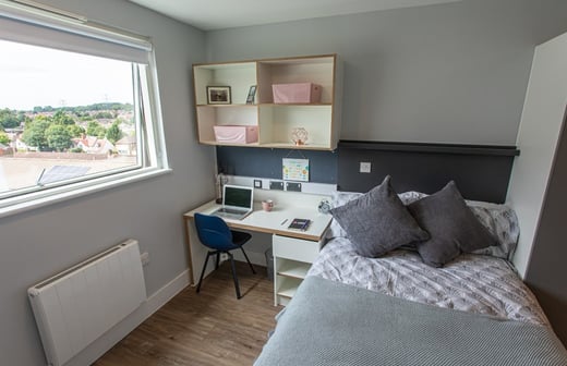 1 Bed Apartment