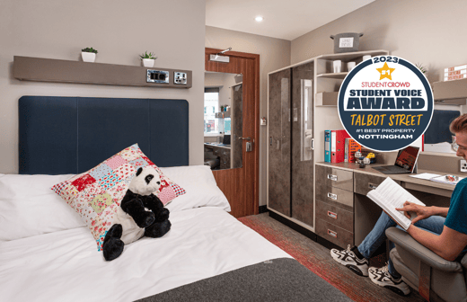 Silver en-suite apartment