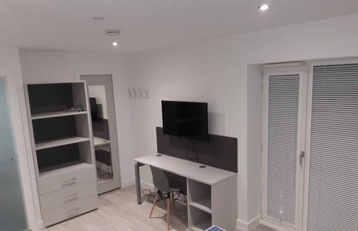 Premium Studio (Room Type 1)