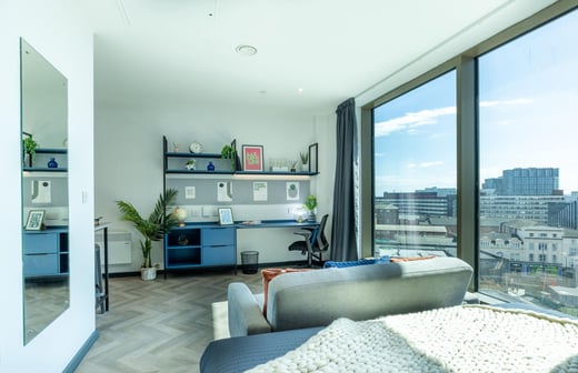 Penthouse Suite