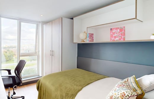 Deluxe Ensuite