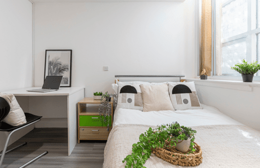 Gold Non Ensuite