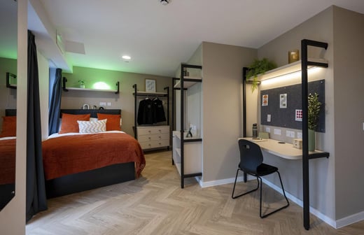 Platinum Ensuite