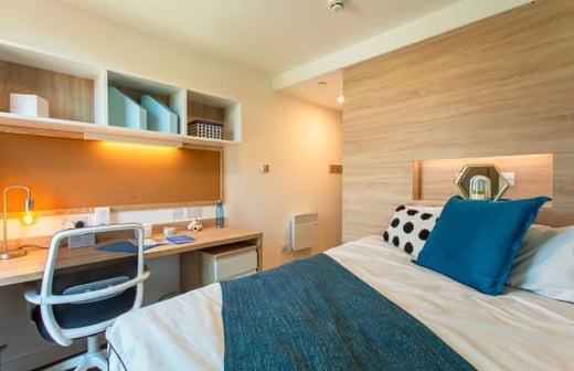 Standard Ensuite