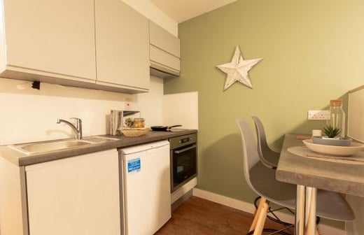 Luxury Studio Riverview