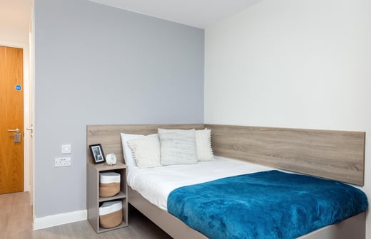 Silver En Suite (Lower Floors)