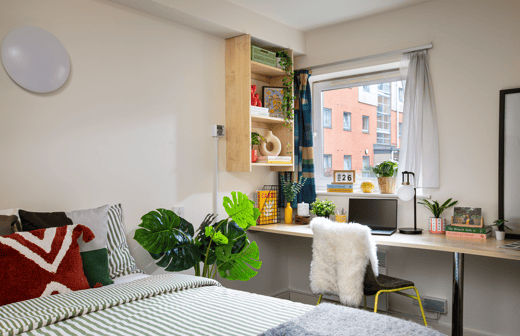 2 Bed Flat