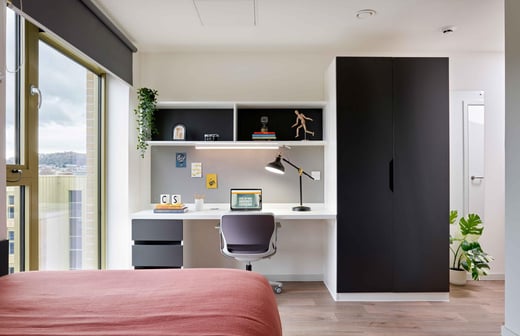 Platinum En-suite