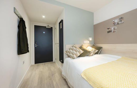 Standard Ensuite