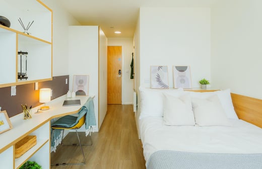 Bronze En Suite (Social Cluster)
