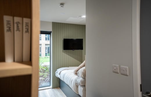 Deluxe Ensuite