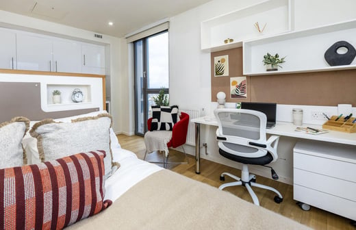 Premium Studio - Upper Floor