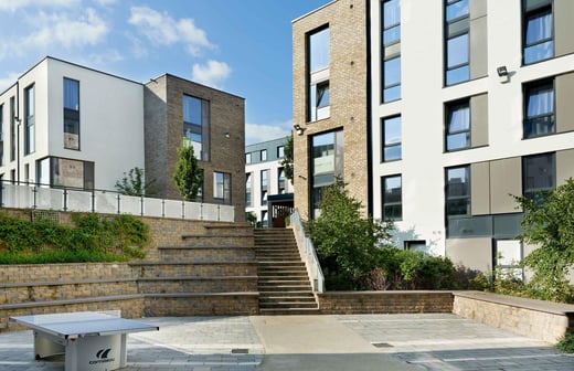 CS Hampton_Courtyard