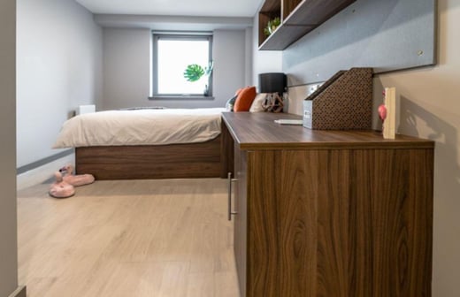 Standard Ensuite