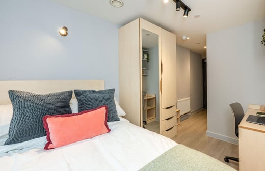 Classic Ensuite