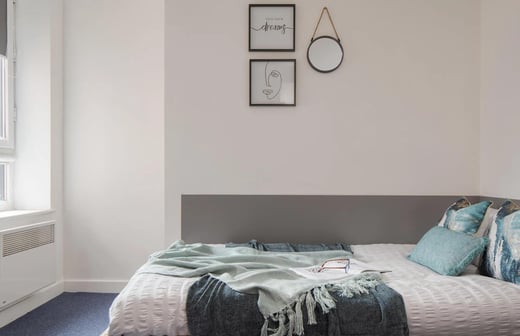 Deluxe Ensuite