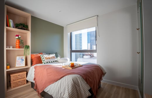 Classic Ensuite, Lower Tower
