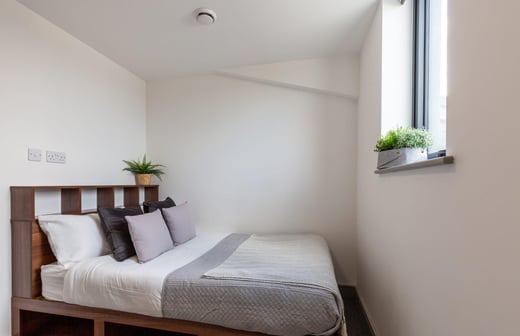 Deluxe Ensuite