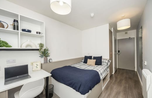 4 Bed Ensuite
