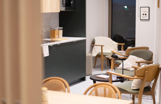 Premium Studio Plus, Standard floors