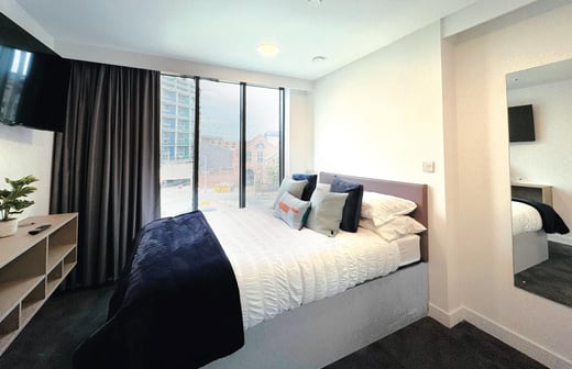 true Superior Apartment