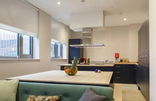 8 Bed Ensuite