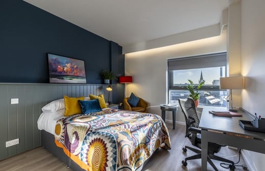 One Bedroom Apartment