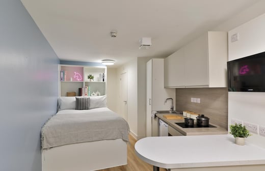Studio Bedroom