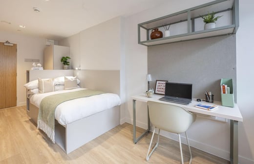 Ensuite with Balcony