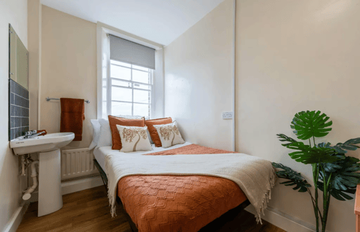 Bronze Non Ensuite