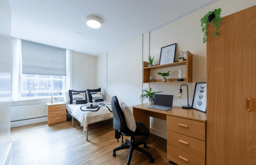 Gold Non Ensuite