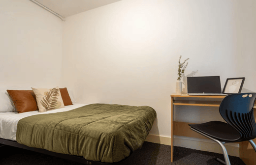 Bronze Non Ensuite