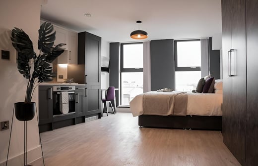 Studio + | Studio Apartment with Aircon