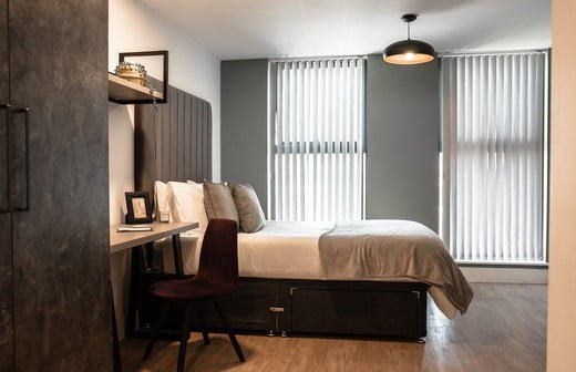 Studio | Studio Apartment