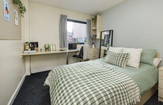Single Ensuite