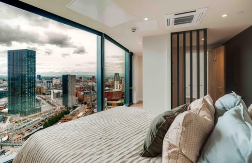 Deluxe Studio, Standard Floors