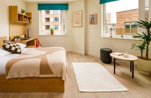 Premium Plus Ensuite