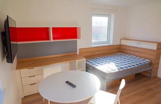 Platinum Studio