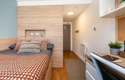 Standard Ensuite